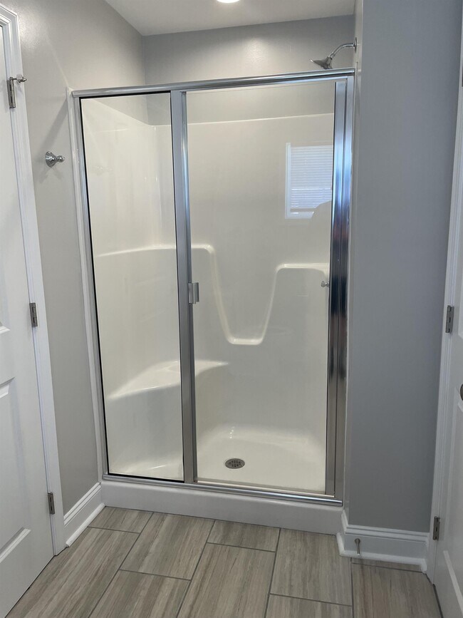 Building Photo - 1179 Commonwealth Cir