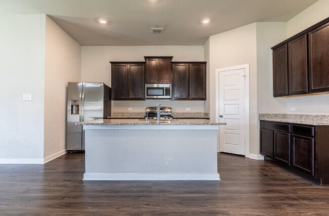 Building Photo - 10583 Penelope Way