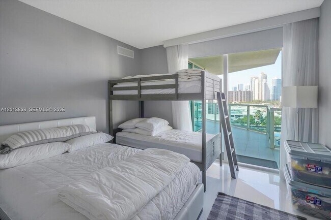 Building Photo - 250 Sunny Isles Blvd