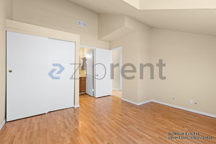 Building Photo - 399 G St
