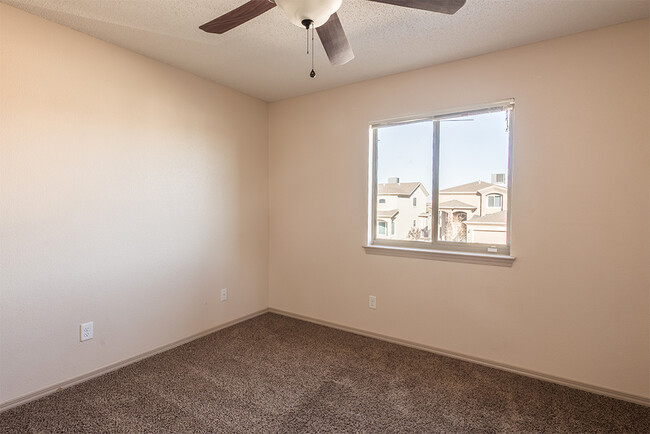 Building Photo - STYLISH NORTHEAST EL PASO HOME FOR RENT