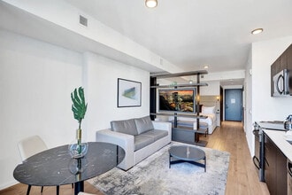 Building Photo - 398 NE 5th St