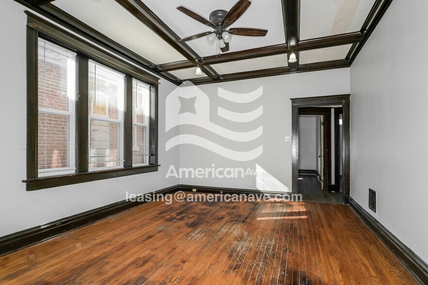 Building Photo - 3631#B South Spring Avenue, 63116; #702517...