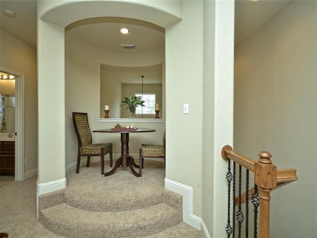 Building Photo - 3831 Aqua Ln