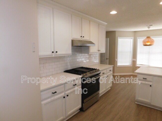 Building Photo - 101 Moss Pointe Dr