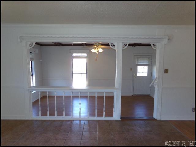 Building Photo - 6 Duval Cir
