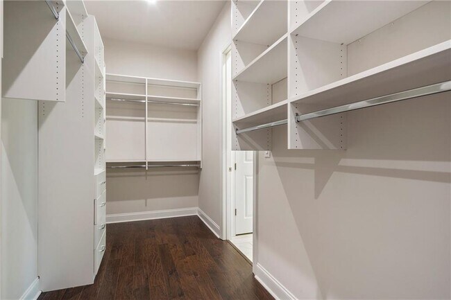 Building Photo - 3430 Steinbeck St