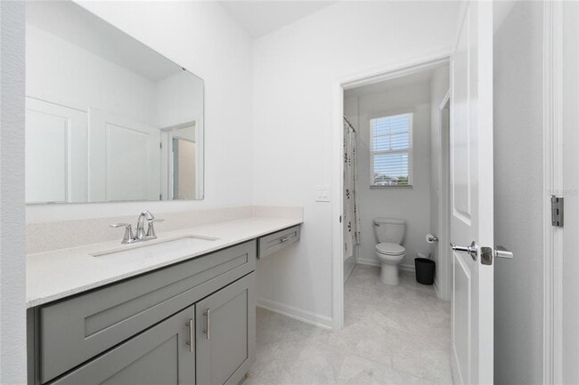 Building Photo - 4132 Jespersen St