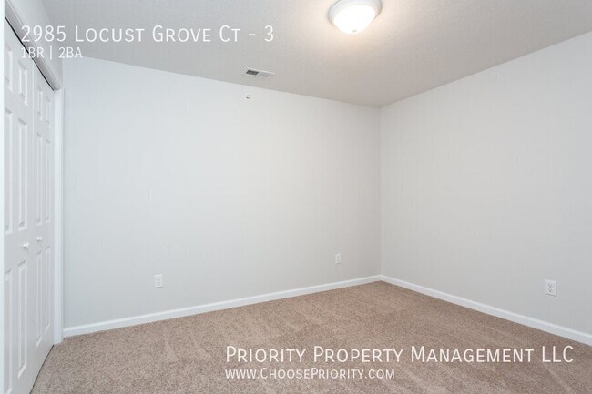 Building Photo - 2985 Locust Grv Ct