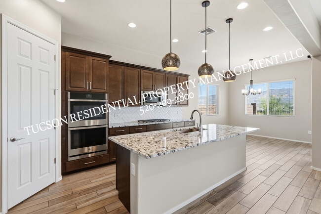 Building Photo - 12859 E Ursa Major Wy