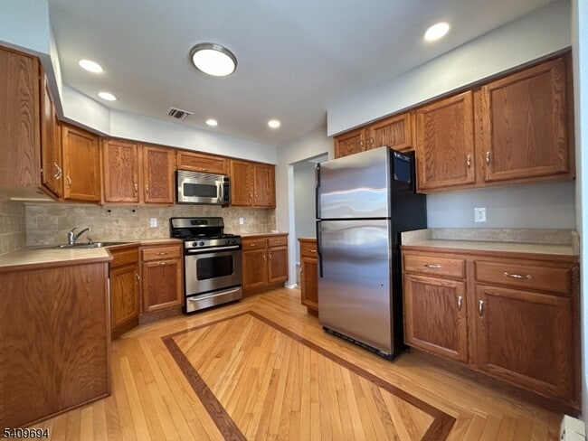 Building Photo - 82 Fallen Timbers Trail