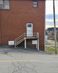 Building Photo - 2528 Sunset Blvd