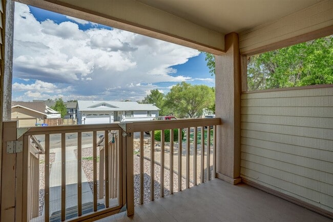 Building Photo - 2 bedroom, 2 bathroom condo for rent in Mo...