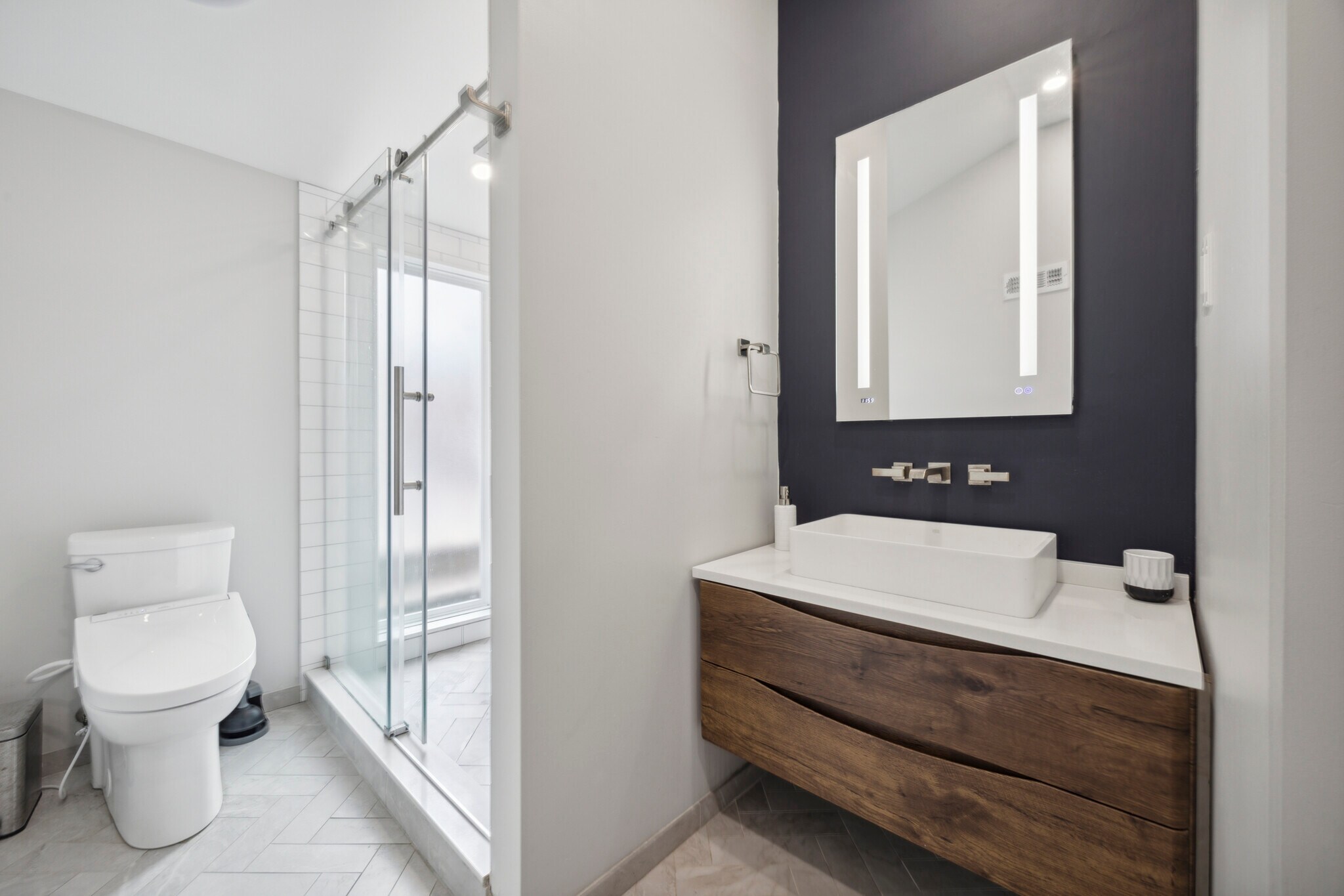 Building Photo - 813 N 15th St