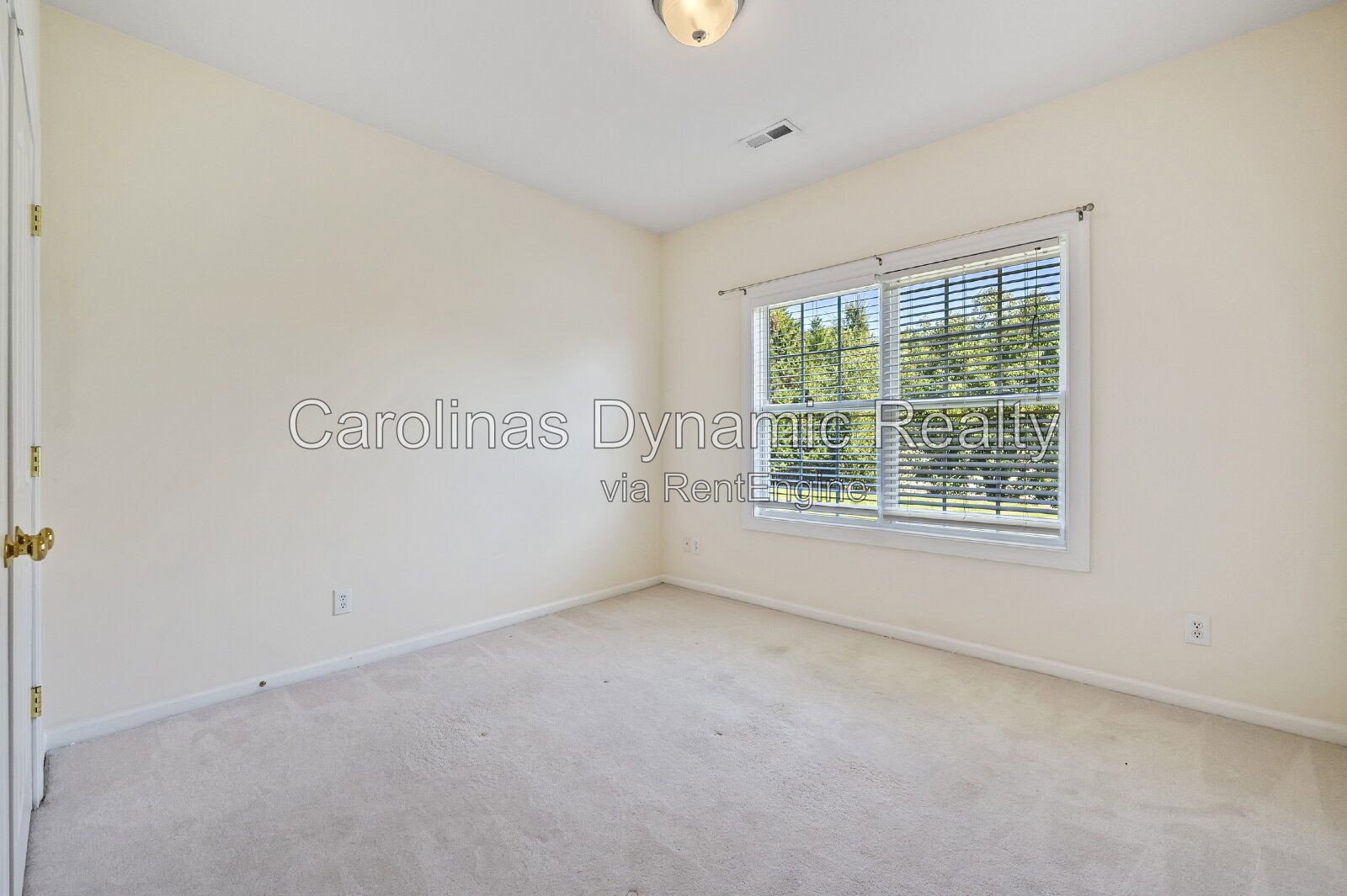 Building Photo - 12315 Chesley Dr