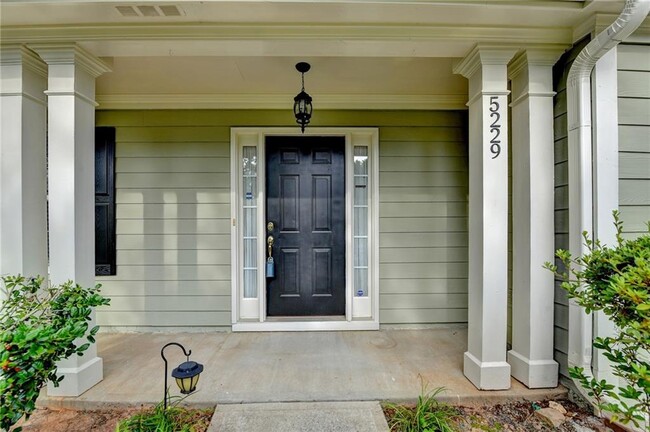 Building Photo - 5229 Pine Branch Ct