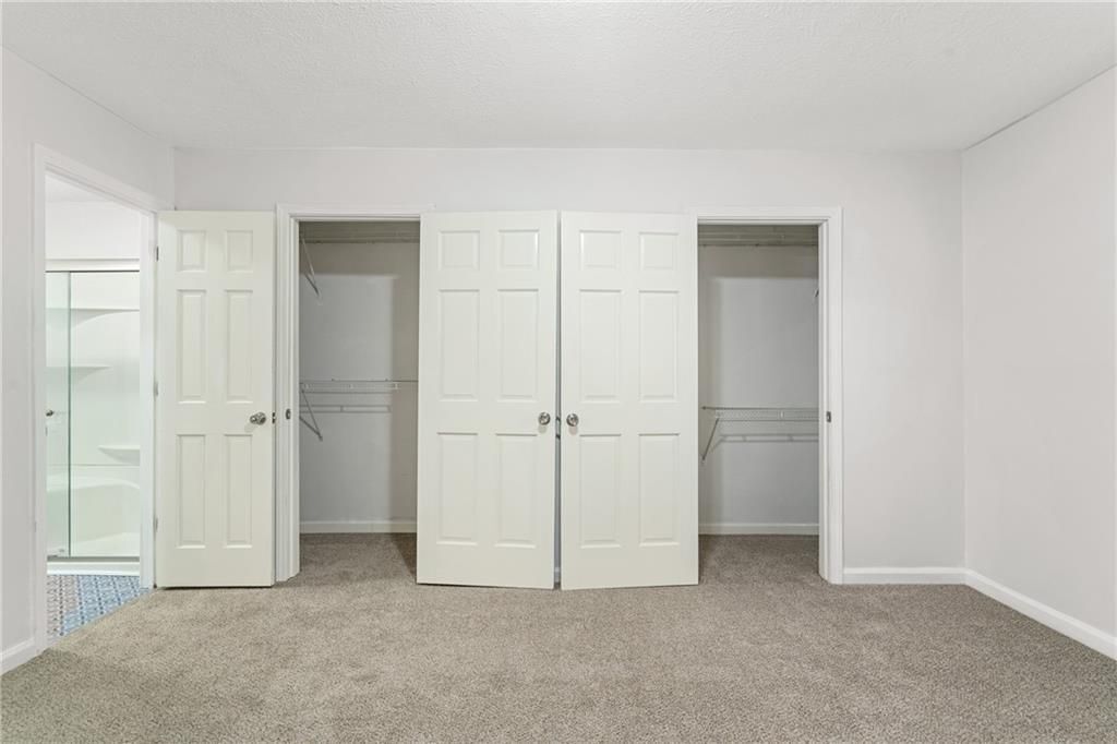 Building Photo - 6290 Love St