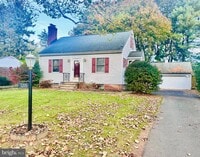 Building Photo - 3205 Cambridge Cir