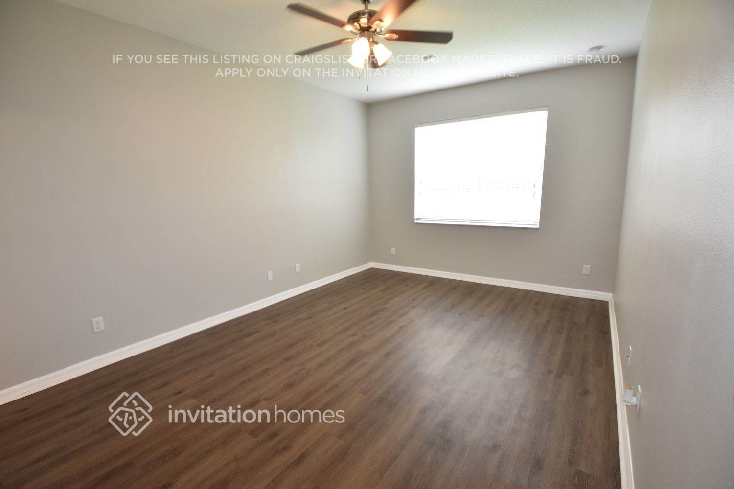 Building Photo - 5905 Lilac Lake Dr