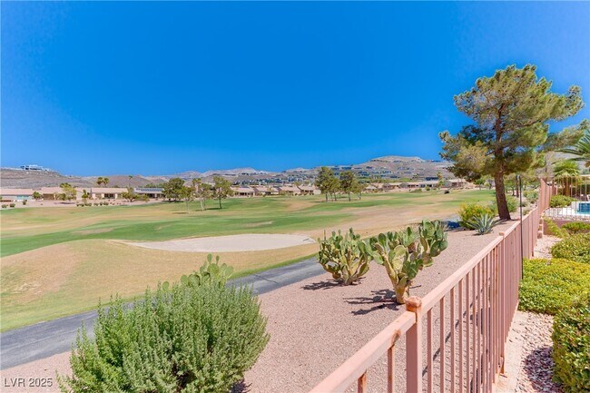 Building Photo - 2084 Tiger Links Dr