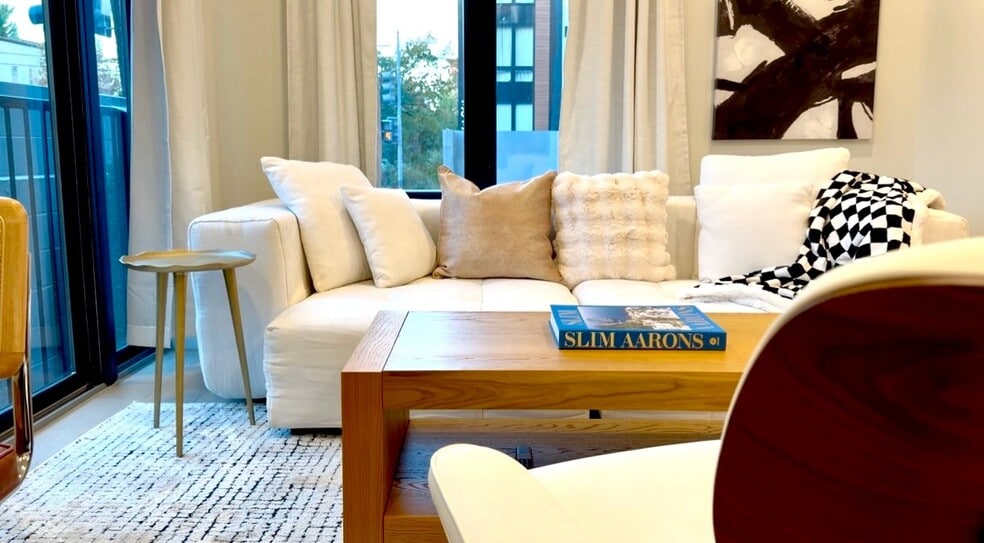 Building Photo - 3934 14th St NW