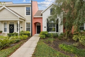 Building Photo - 2 BEDROOM VICTORIA PARK TOWNHOUSE AVAILABL...