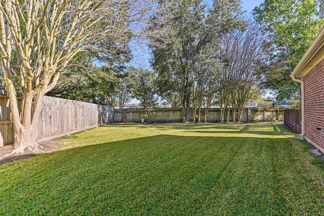 Building Photo - 2334 Pin Hook Ct