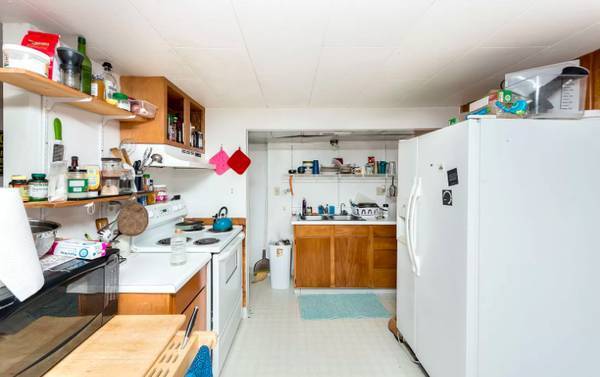 Building Photo - 12607 SW 64th Ave