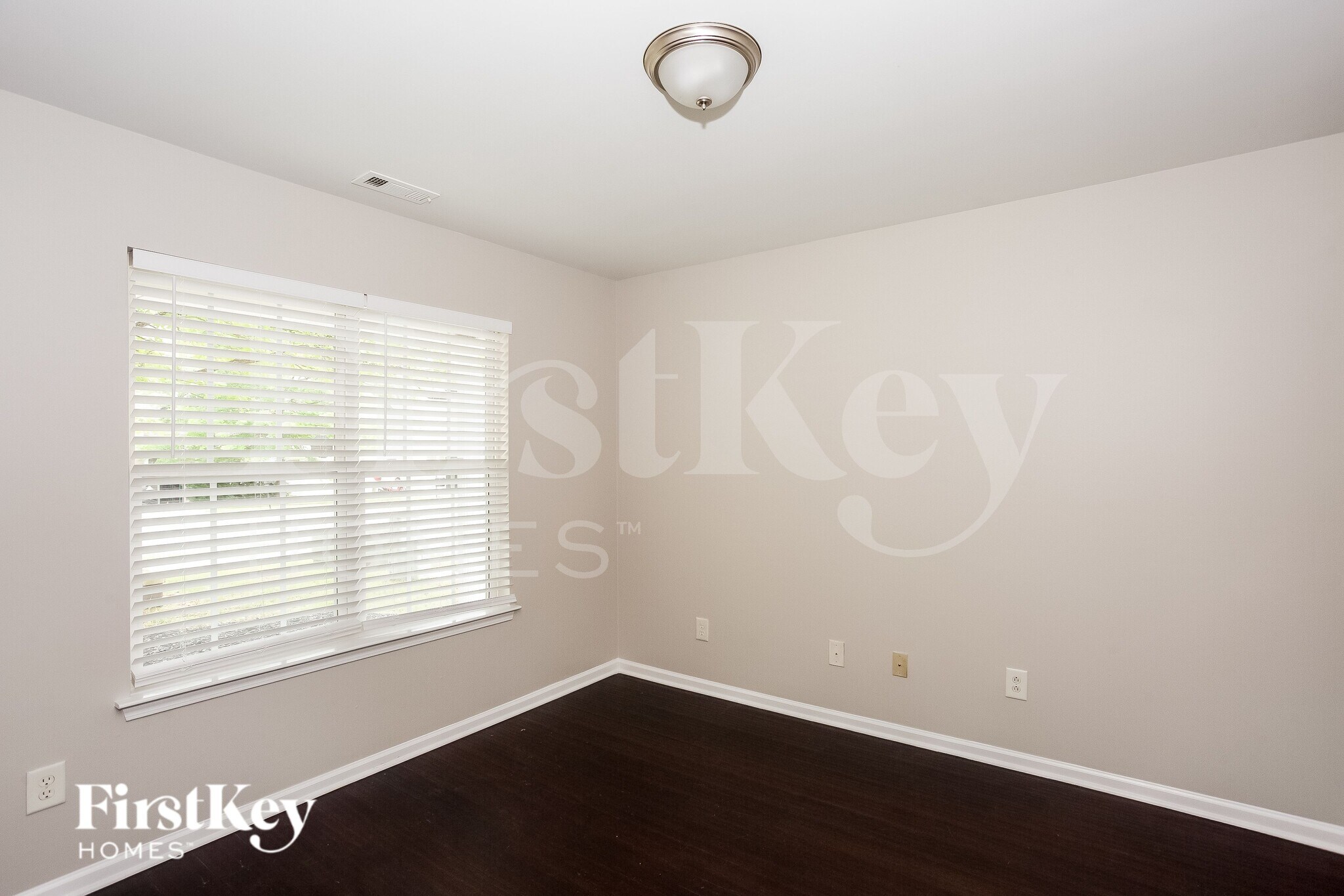 Building Photo - 5842 Brookfield Pointe Dr