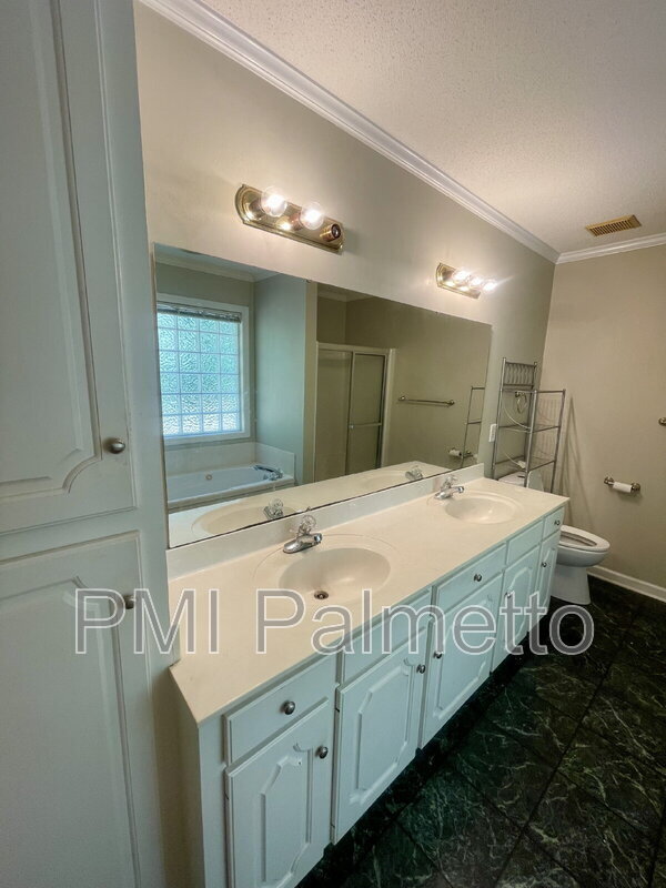 Building Photo - 1045 Mineral Creek Ct