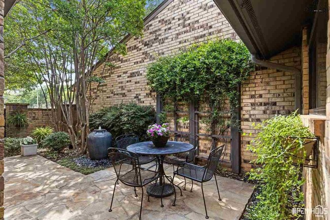 Building Photo - 2806 Mill Valley Dr