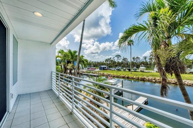 Building Photo - 8234 Harborside Cir