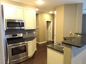 Building Photo - 235 Devotion Ct