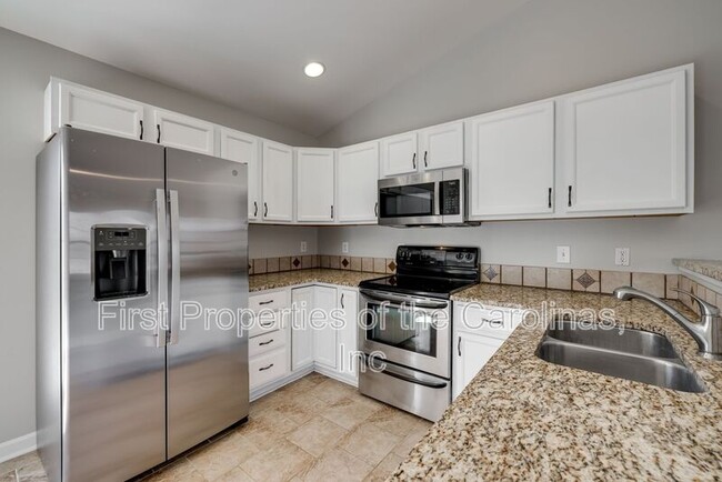 Building Photo - 1111 Quail Haven Dr