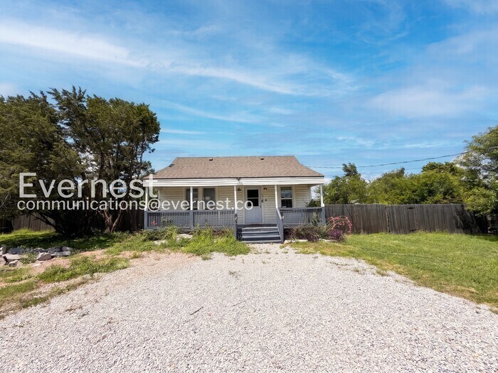 Building Photo - 106 Co Rd 425