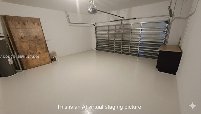 Building Photo - 1010 SW Dubuque Ave