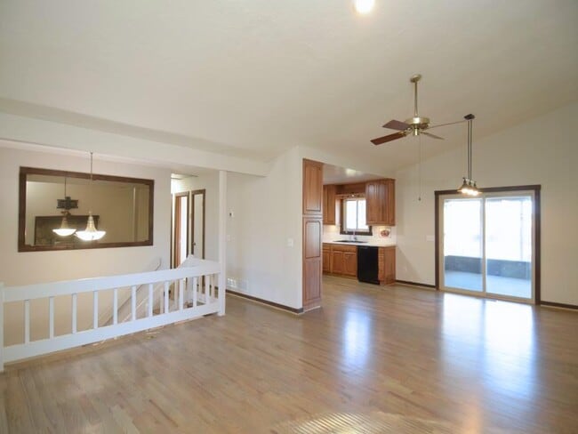 Building Photo - 1179 Justice Dr