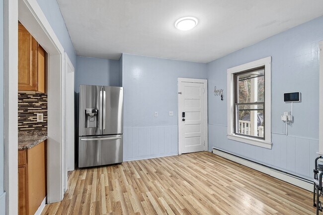 Building Photo - 27-29 Chadwick St