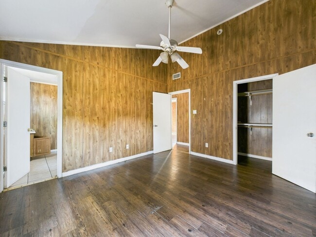 Building Photo - Three Bedroom Rental Home in Lafayette!