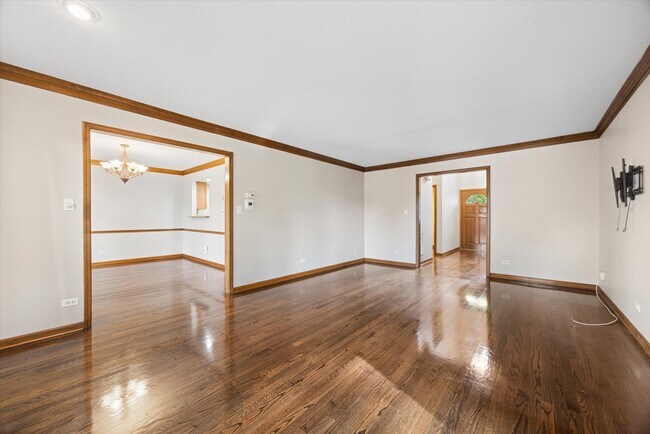 Building Photo - 5711 Fox Gate Ln