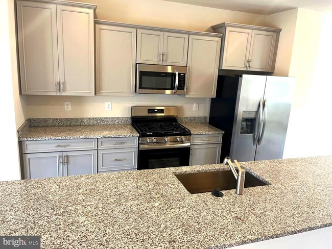 Building Photo - 1813 Ritter Dr