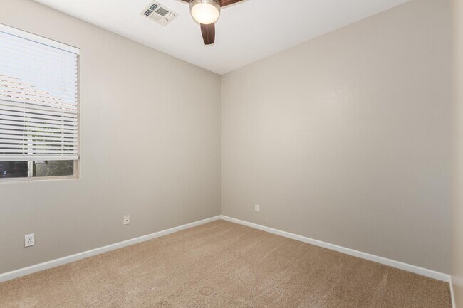 Building Photo - 4326 E Cloudburst Ct