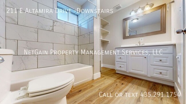 Building Photo - 211 E Altamira Dr