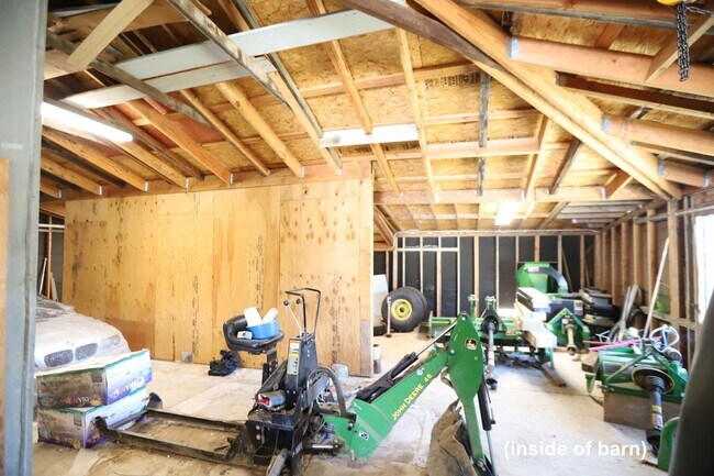 Building Photo - Watsonville: Tranquil Home & Ranch/Farm on...
