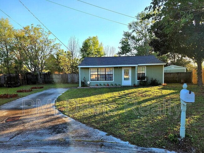 Building Photo - 7523 Collins Ct