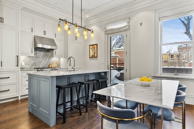 Building Photo - 93 Third St