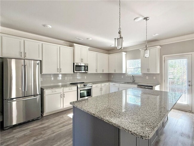 Building Photo - 1917 Castleberry Ln