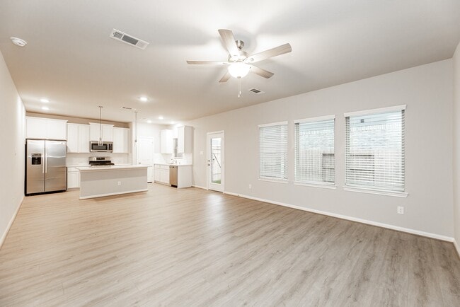 Building Photo - 31115 Mahogany Fir Trl