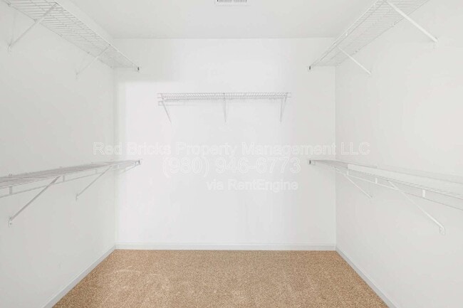 Building Photo - 15426 Canmore Street