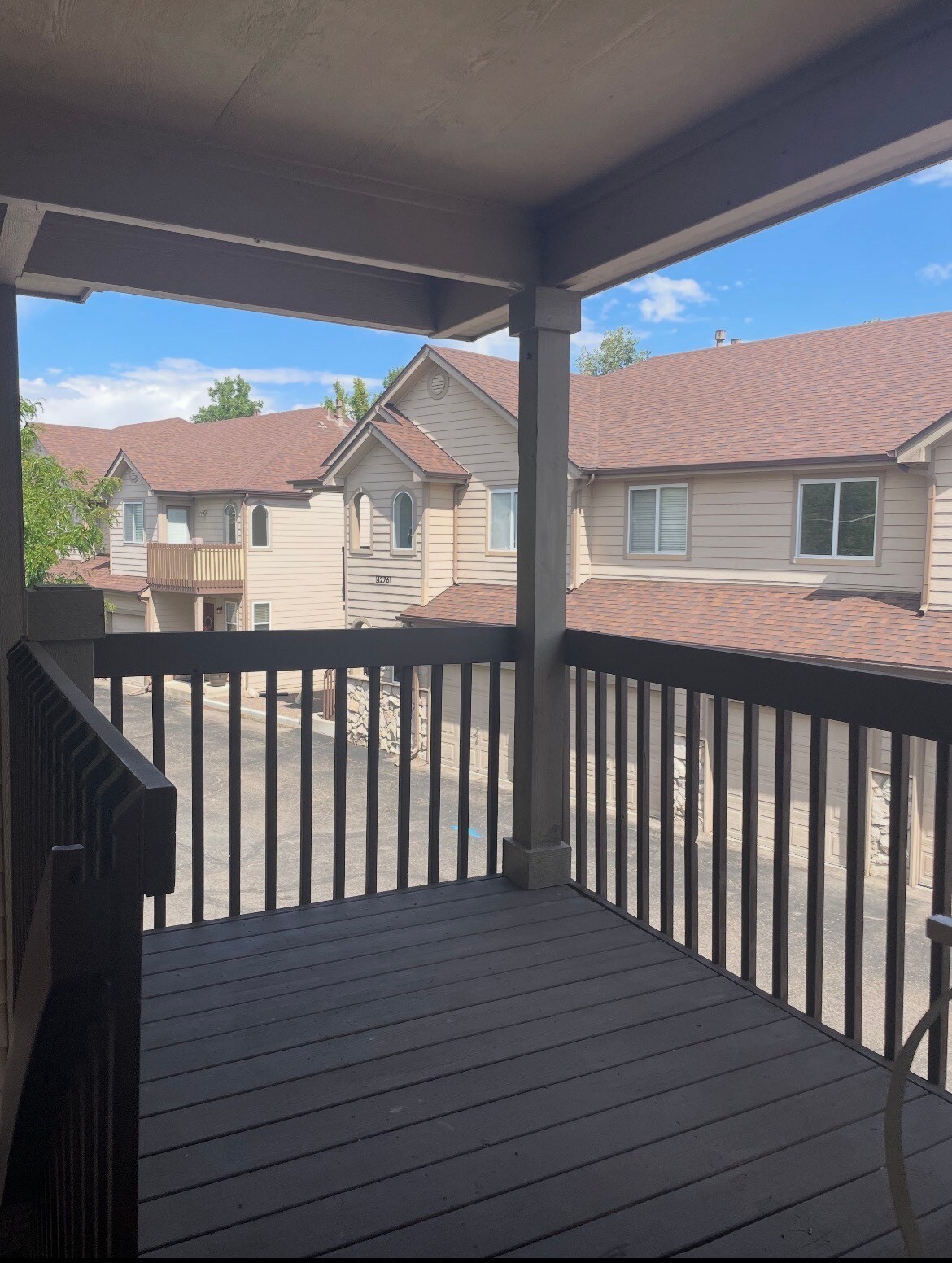Covered Front Porch - 4286 S Eldridge St